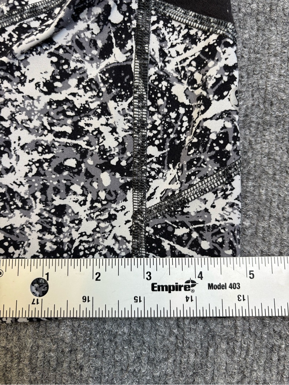 Lululemon Pace Rival Crop 22" Leggings Paint Splash Silver Multi Black Sz 2 - Picture 12 of 14